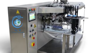 Machine de conditionnement de sachets de liquides Machine de conditionnement automatique Doypack